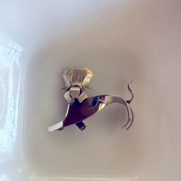 Vintage Beau Sterling Dog Pin Brooch - Picture 4 of 9